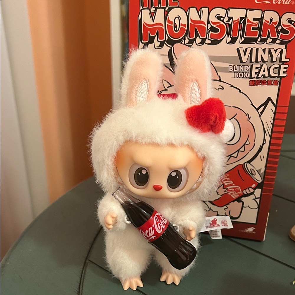 Coca Cola The Monsters Labubu “Surprise Shake” Vinyl Figure